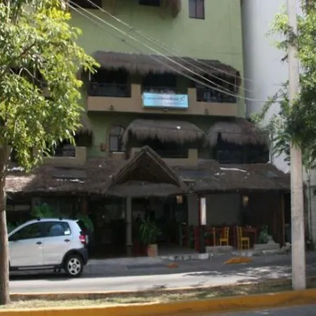 Caracol Suites Hotels